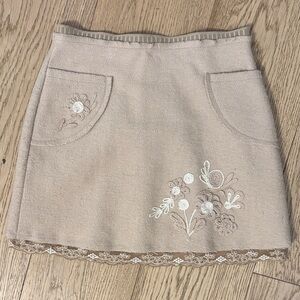 Pinco Palladino Elegant Beige Floral Embroidered Skirt